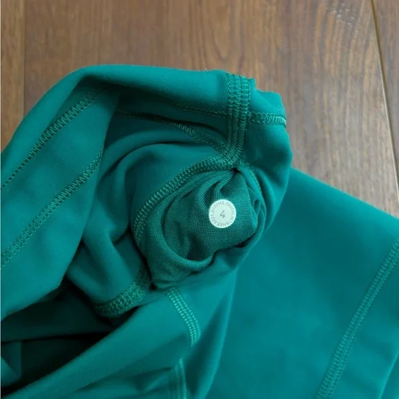 Lululemon Shorts - Picture 4 of 5